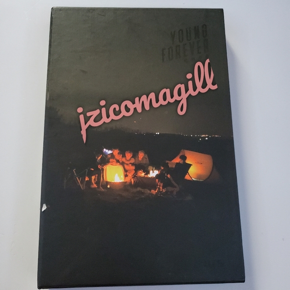 [Jimin PC] Young Forever [Night Ver.] (NO CD) BTS - Picture 2 of 4